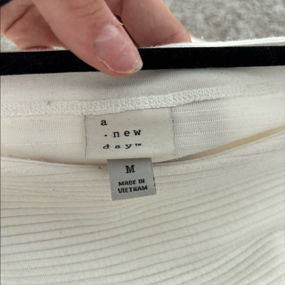 A New Day Women’s White top - Picture 4 of 6
